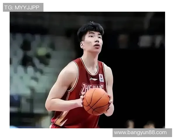 余嘉豪的成长之路：从篮球少年到职业球员的奋斗历程与心路历程